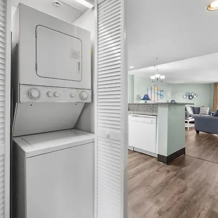 *Updated Family Beach Escape*Pools, Hot Tubs, More Myrtle Beach Exterior photo